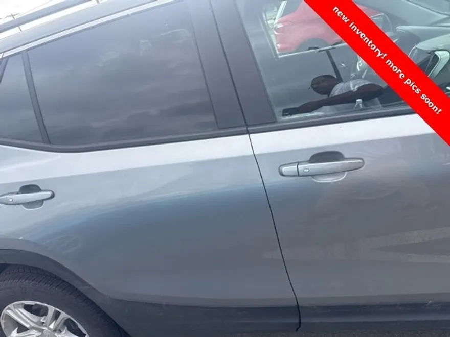 2023 Gmc Terrain SLE photo 1