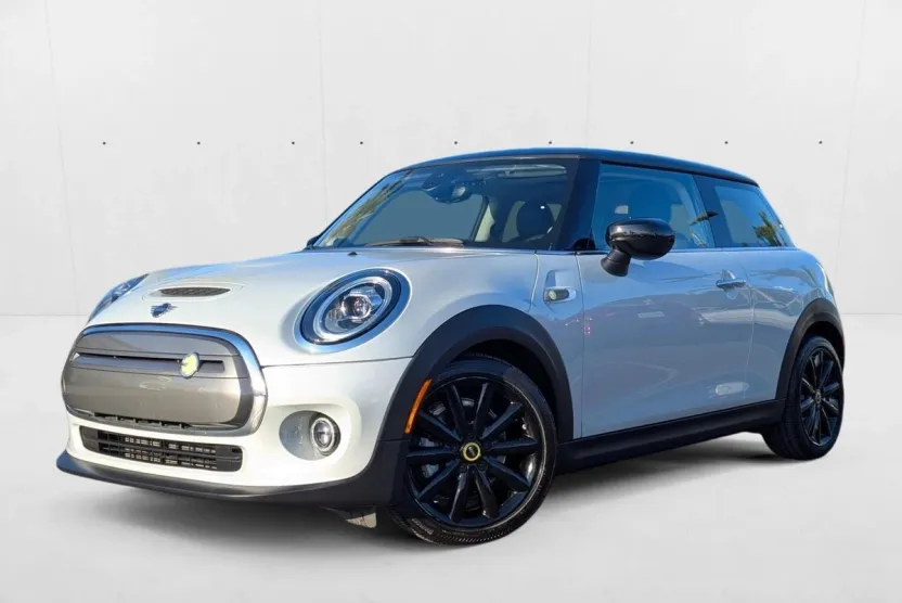 2021 Mini Cooper SE Hardtop photo 1