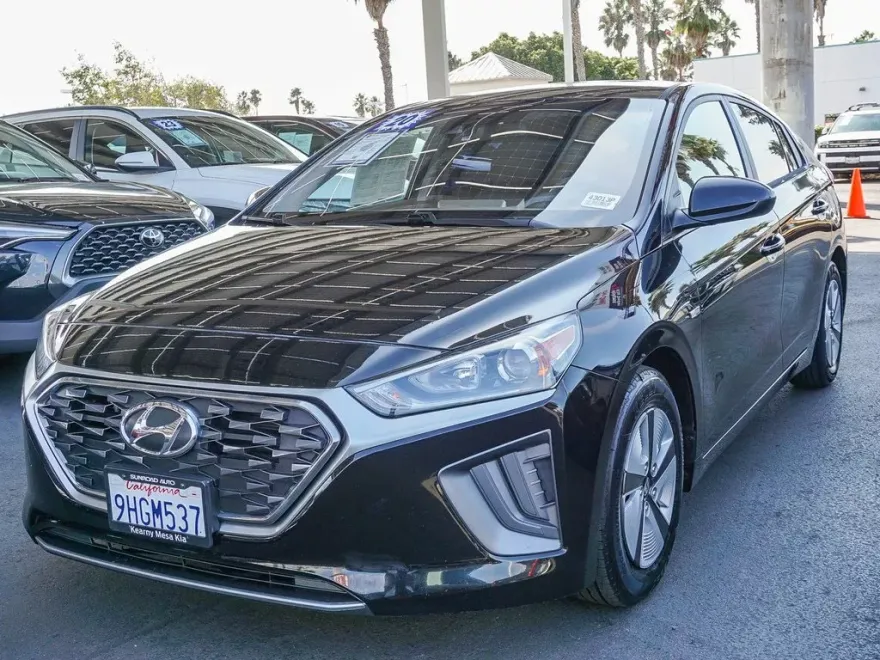 2020 Hyundai Ioniq Blue photo 1