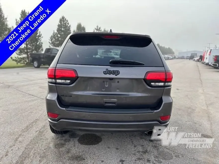 2021 Jeep Grand Cherokee Laredo X photo 1