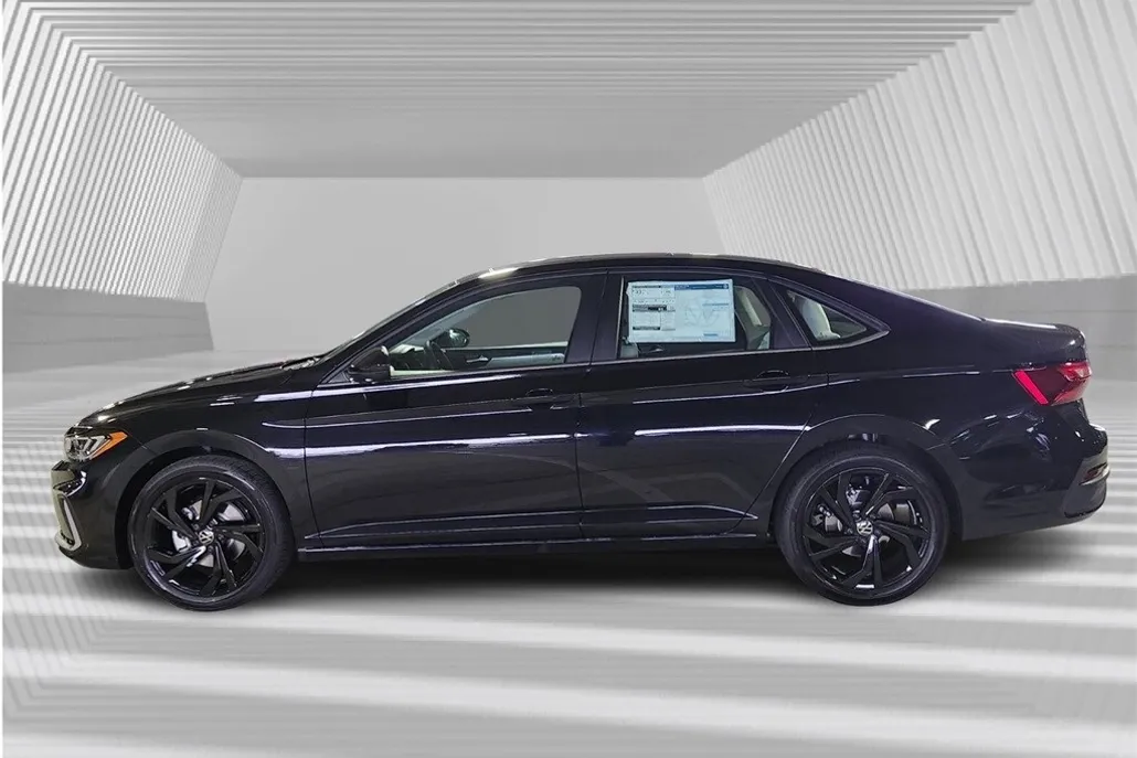 2025 Volkswagen Jetta 1.5T SE photo 1