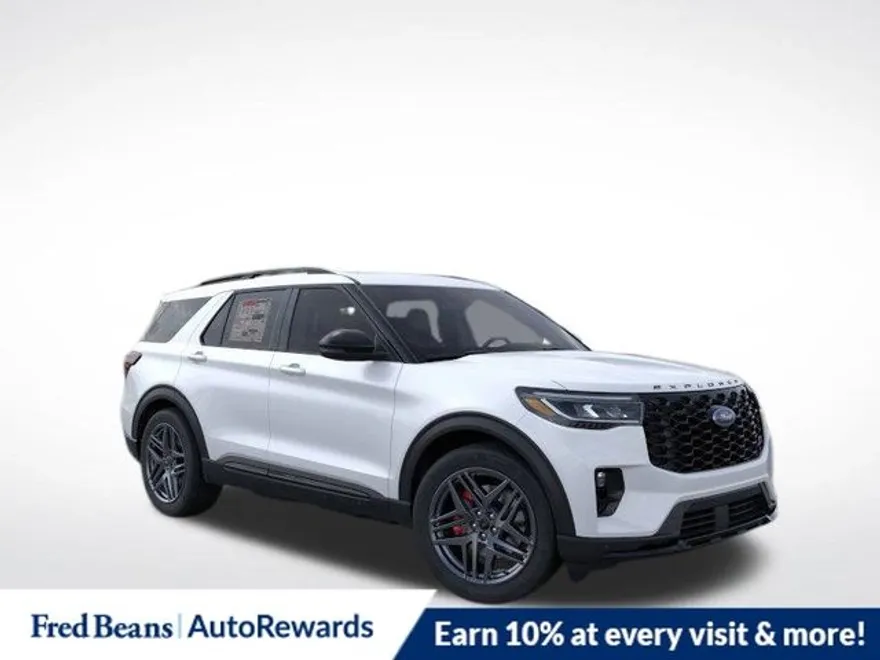 2025 Ford Explorer ST photo 1