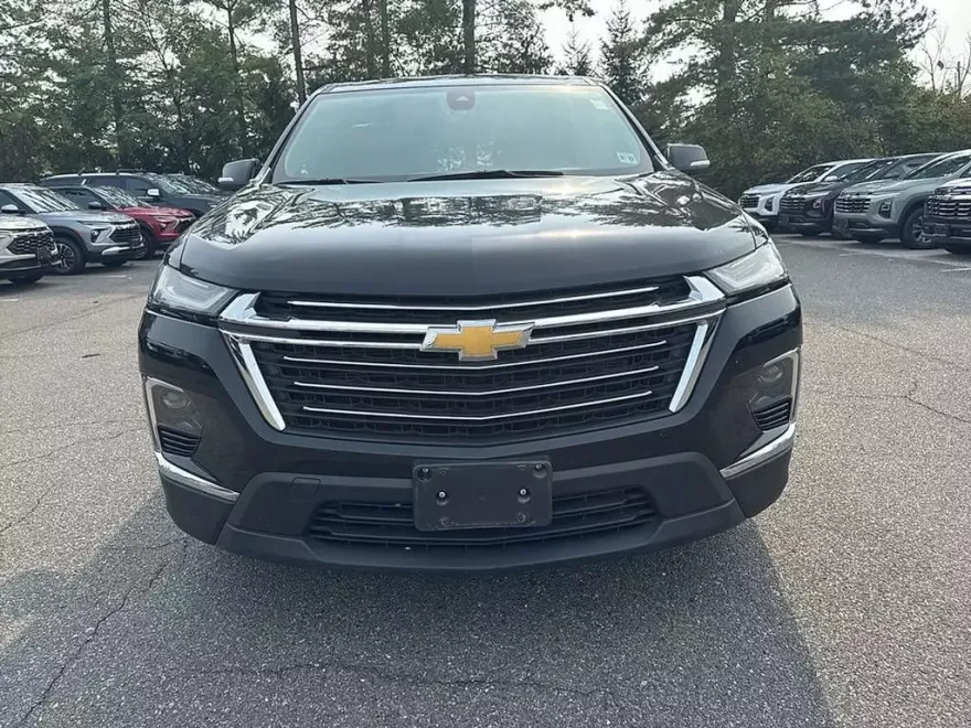 2022 Chevrolet Traverse Leather photo 1