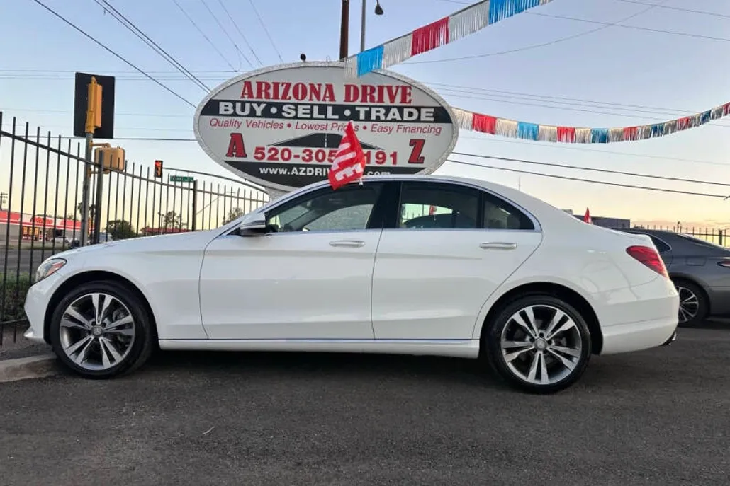 2016 Mercedes Benz C 300 Luxury 4MATIC photo 1
