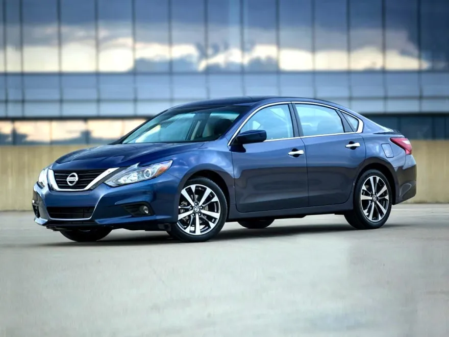 2018 Nissan Altima 2.5 S photo 1