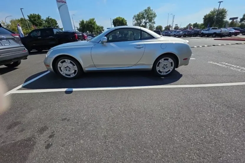 2004 Lexus SC 430 photo 1