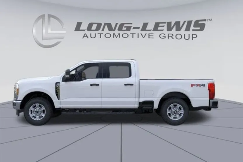 2026 Ford F-350 photo 1