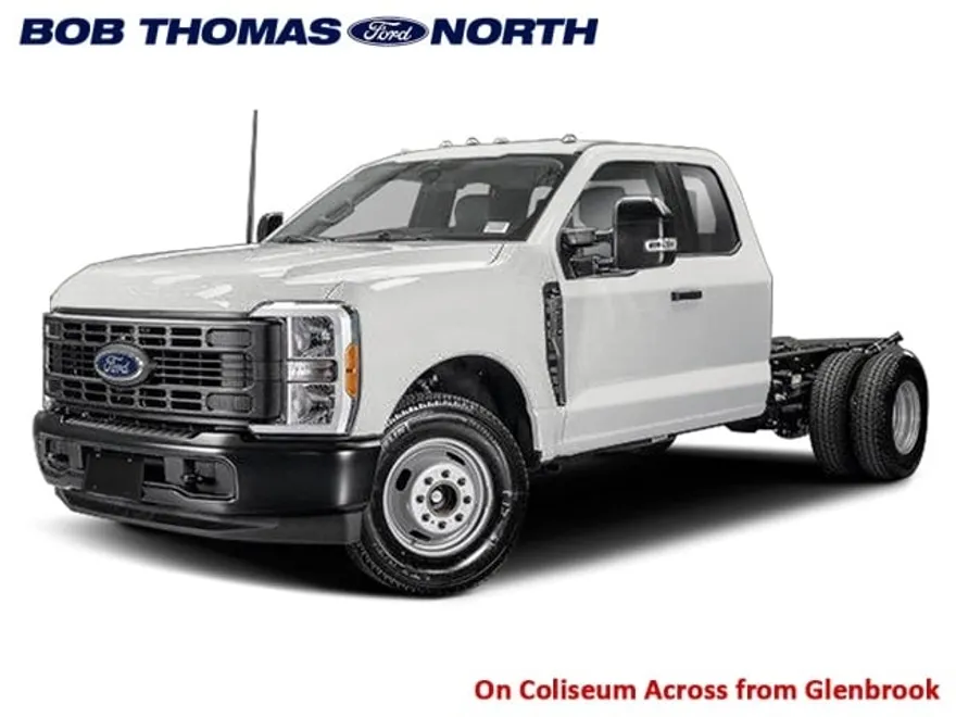 2025 Ford F-350 XL photo 1