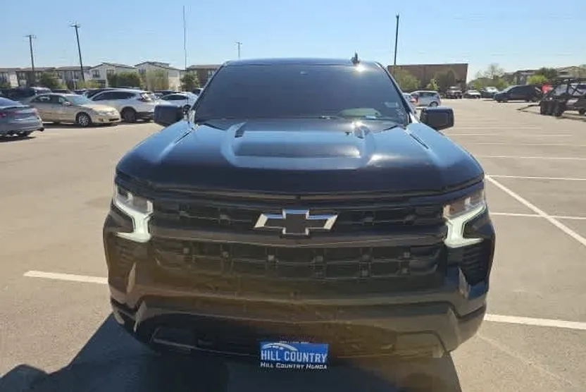 2022 Chevrolet Silverado 1500 RST photo 1