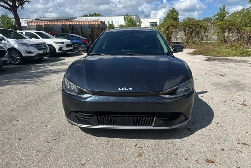 2022 Kia EV6 Wind photo 1