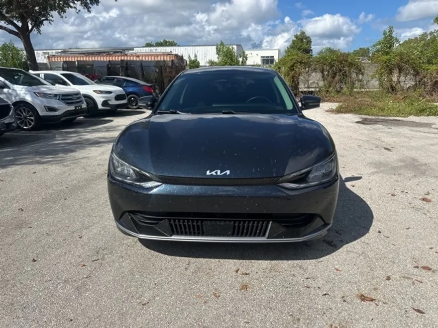 2022 Kia EV6 Wind photo 1