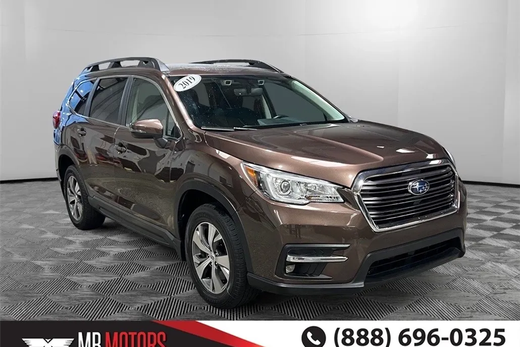 2019 Subaru Ascent Touring photo 1