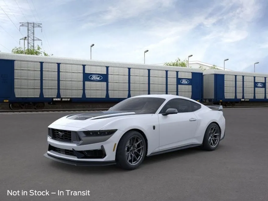 2025 Ford Mustang Dark Horse Deluxe photo 1
