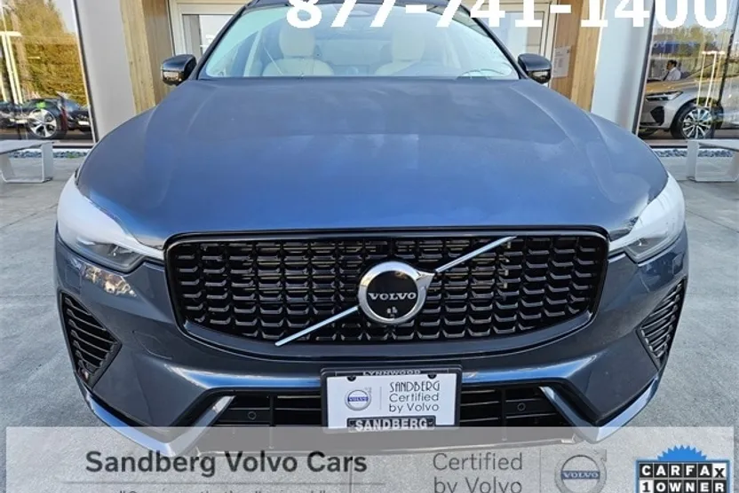 2023 Volvo XC60 Recharge Hybrid Ultimate photo 1