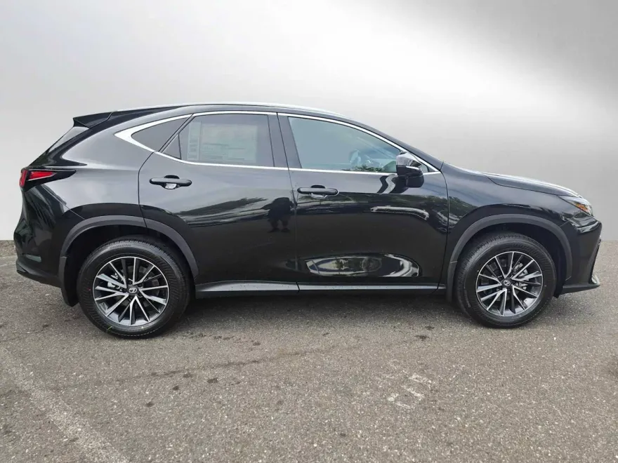 2026 Lexus NX 350 Premium AWD photo 1