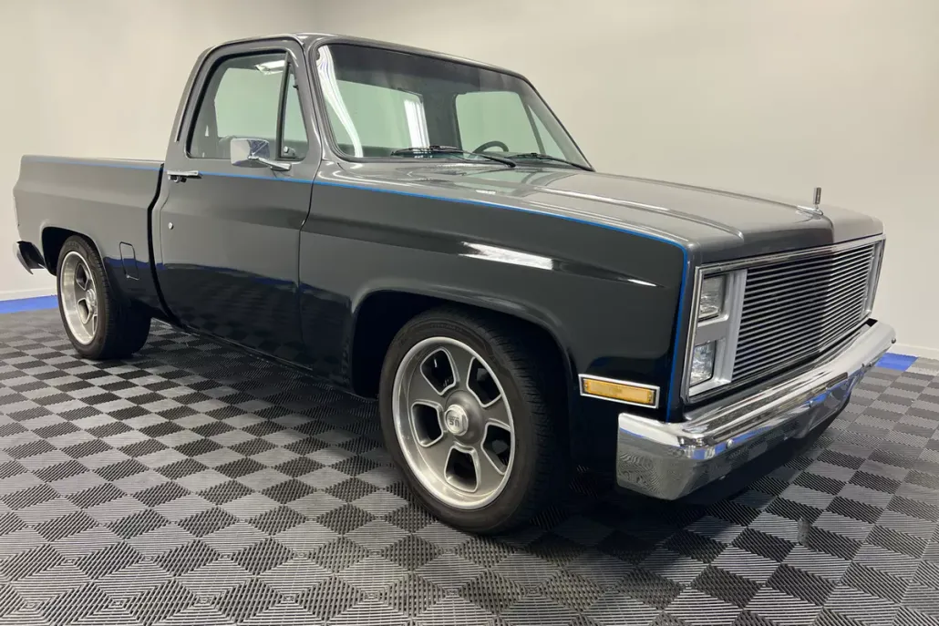 1986 Chevrolet C/K Pickup photo 1