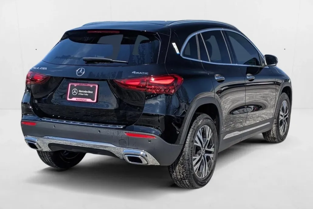 2025 Mercedes Benz GLA 250 4MATIC photo 1