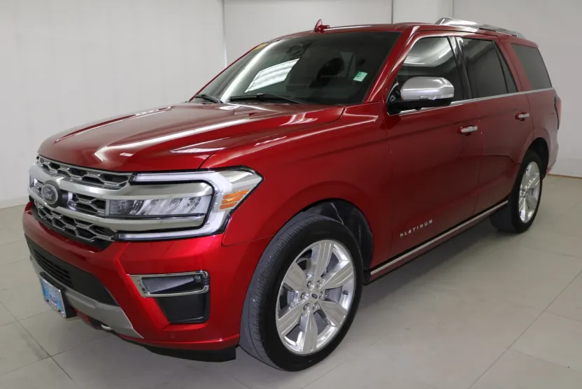 2022 Ford Expedition Platinum photo 1