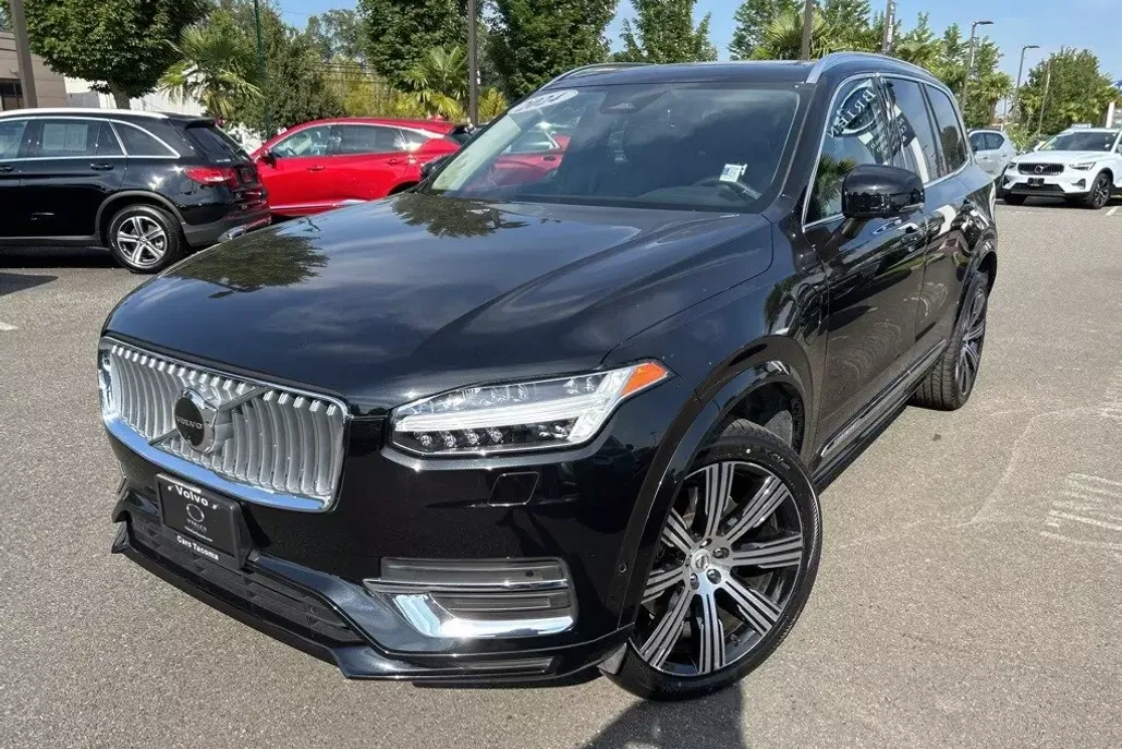 2024 Volvo XC90 Recharge T8 Plus photo 1
