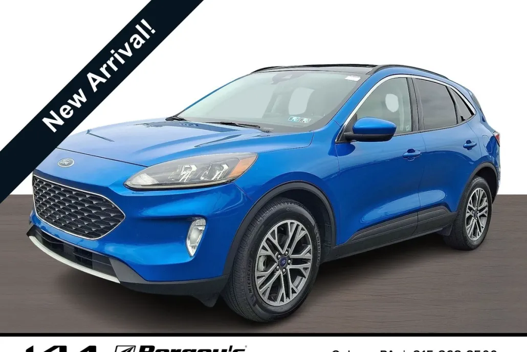 2020 Ford Escape SEL photo 1