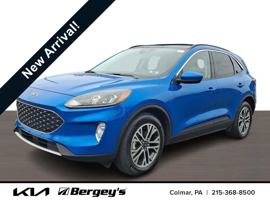 2020 Ford Escape SEL photo 1