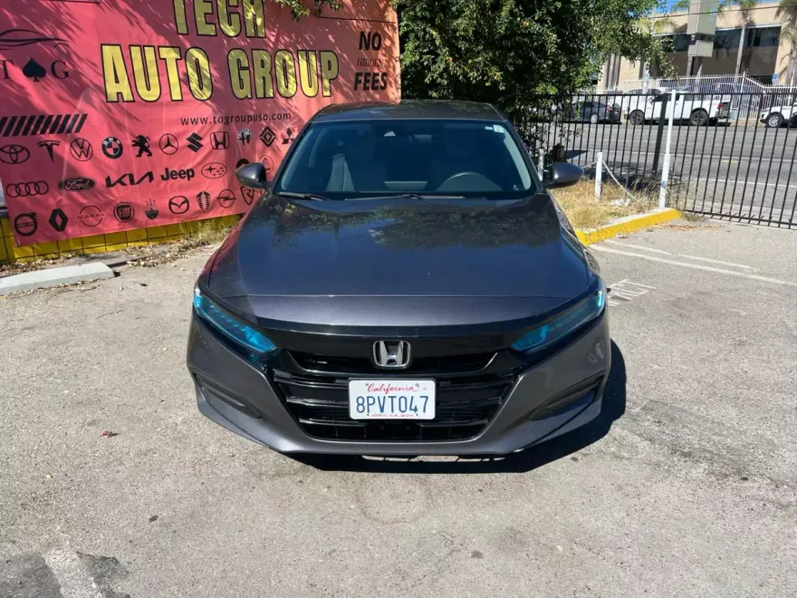 2020 Honda Accord LX photo 1