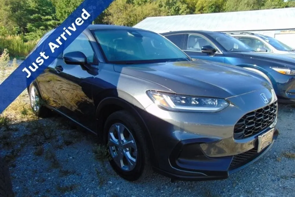 2024 Honda HR-V LX photo 1