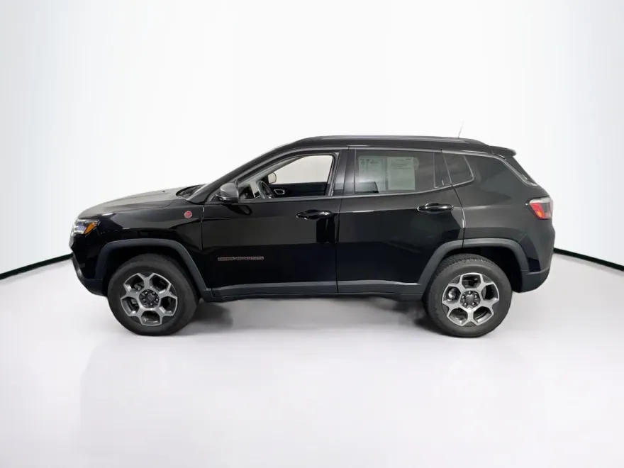 2022 Jeep Compass Trailhawk photo 1