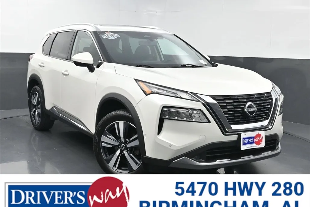2022 Nissan Rogue SL photo 1