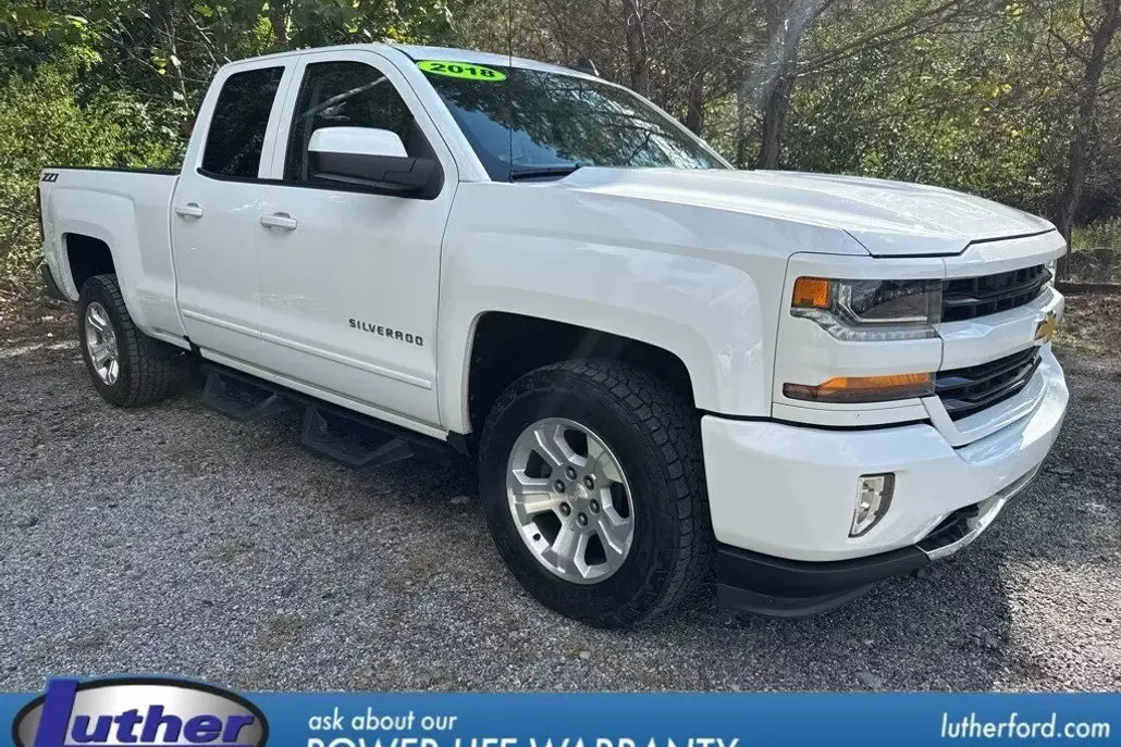 2018 Chevrolet Silverado 1500 LT photo 1