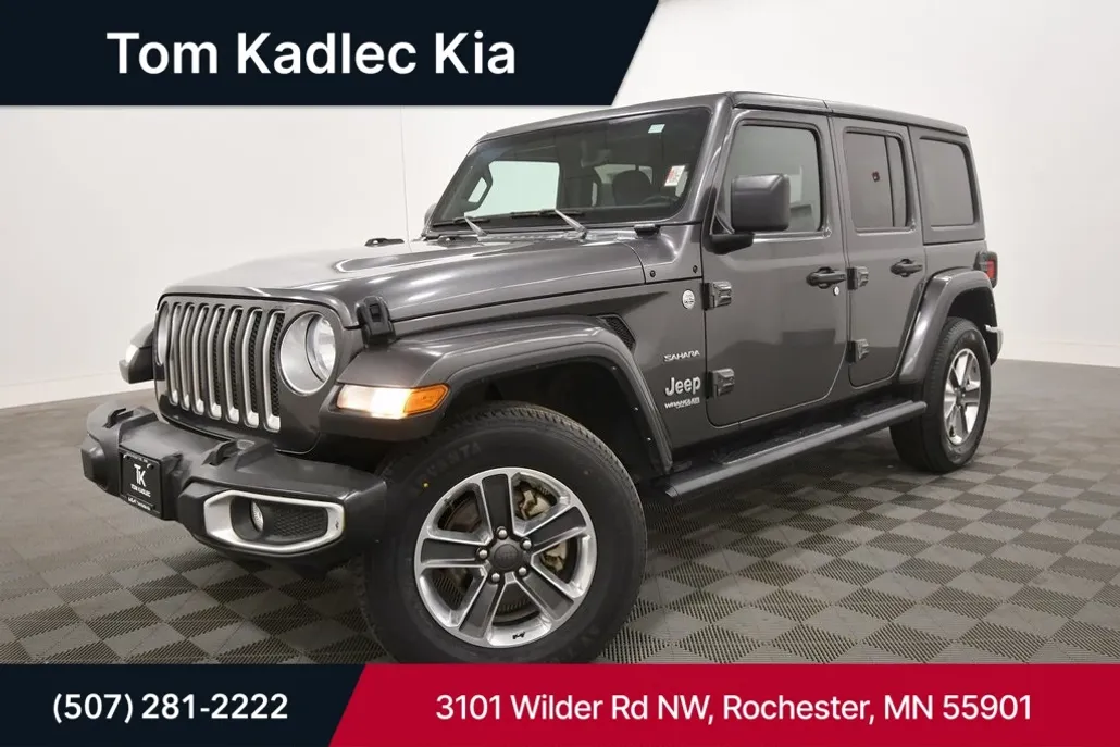 2022 Jeep Wrangler Unlimited Sahara photo 1