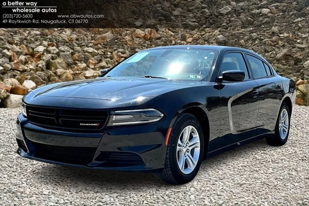 2020 Dodge Charger SXT photo 1