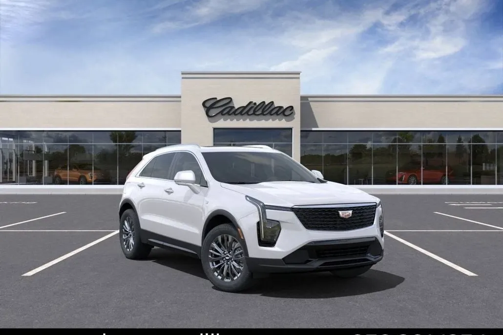 2025 Cadillac XT4 Premium Luxury photo 1