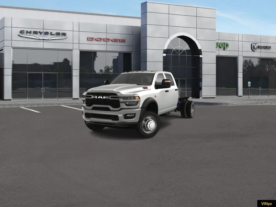 2025 Ram 5500 Tradesman photo 1