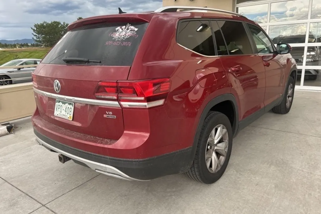 2018 Volkswagen Atlas V6 SE photo 1