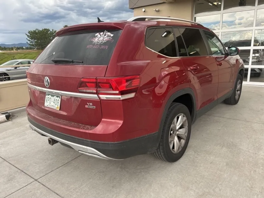 2018 Volkswagen Atlas V6 SE photo 1