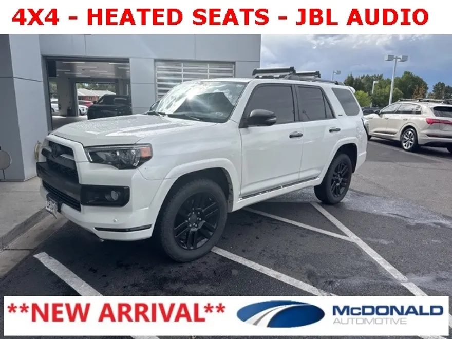 2015 Toyota 4Runner Limited 4WD photo 1