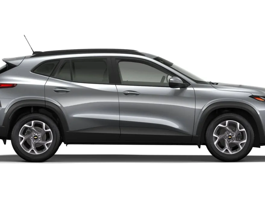 2026 Chevrolet Trax LT photo 1