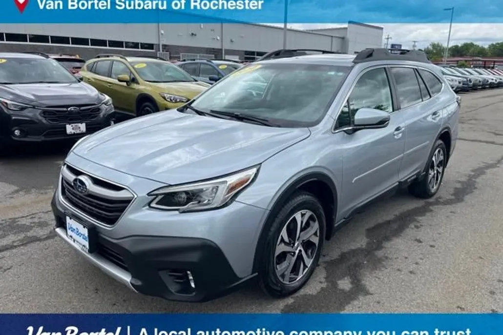 2020 Subaru Outback Limited XT photo 1