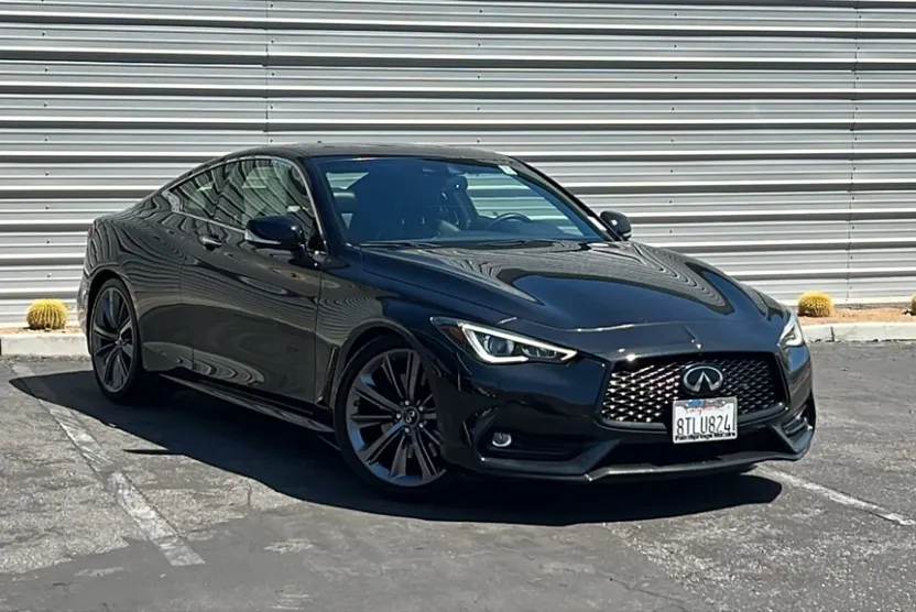 2021 Infiniti Q60 Red Sport 400 photo 1