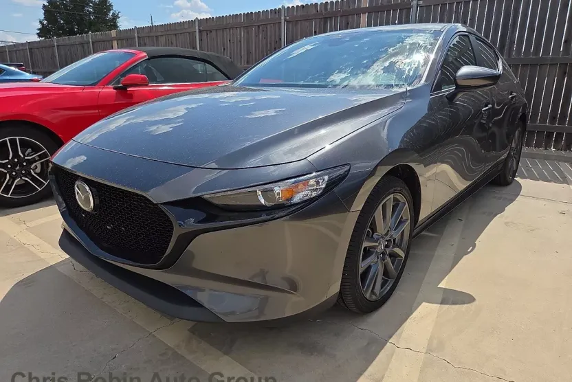 2023 Mazda Mazda3 Hatchback 2.5 s Preferred photo 1