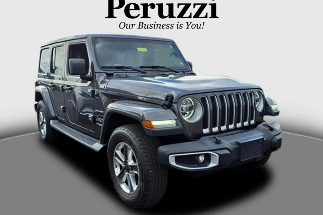 2021 Jeep Wrangler Unlimited Sahara photo 1