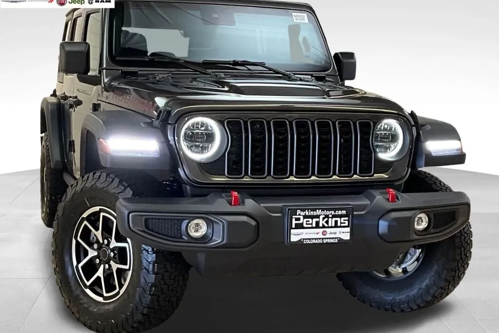 2025 Jeep Wrangler Rubicon photo 1