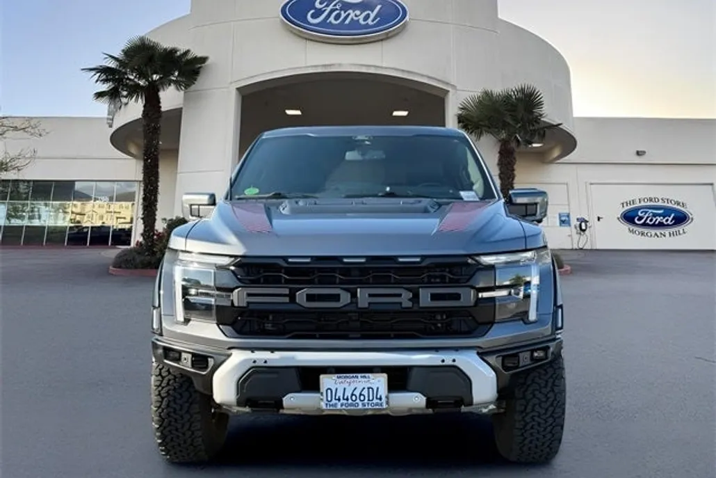 2024 Ford F-150 Raptor photo 1