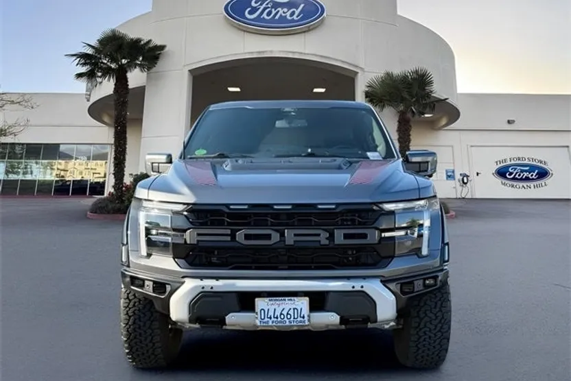 2024 Ford F-150 Raptor photo 1