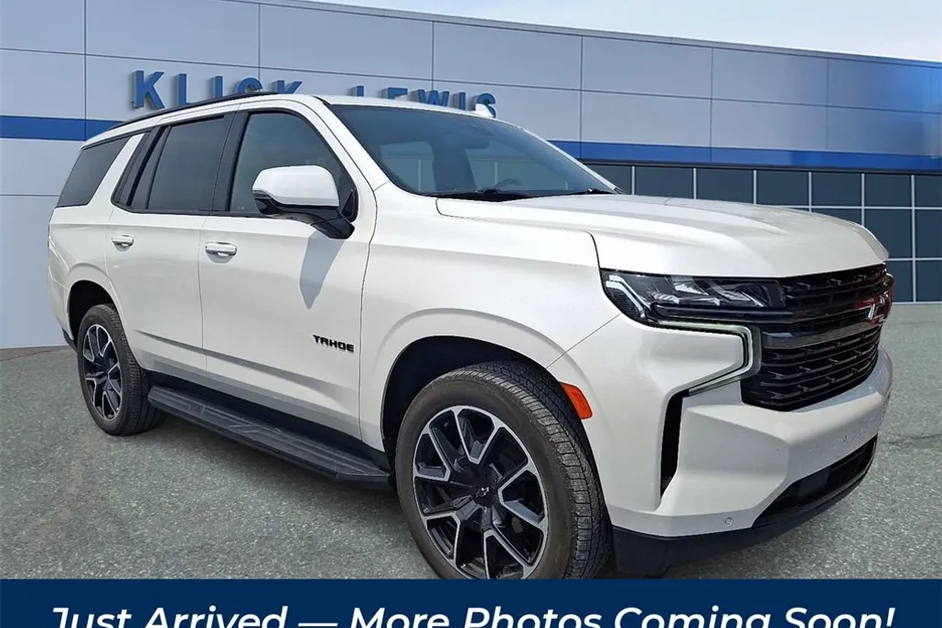 2021 Chevrolet Tahoe RST photo 1