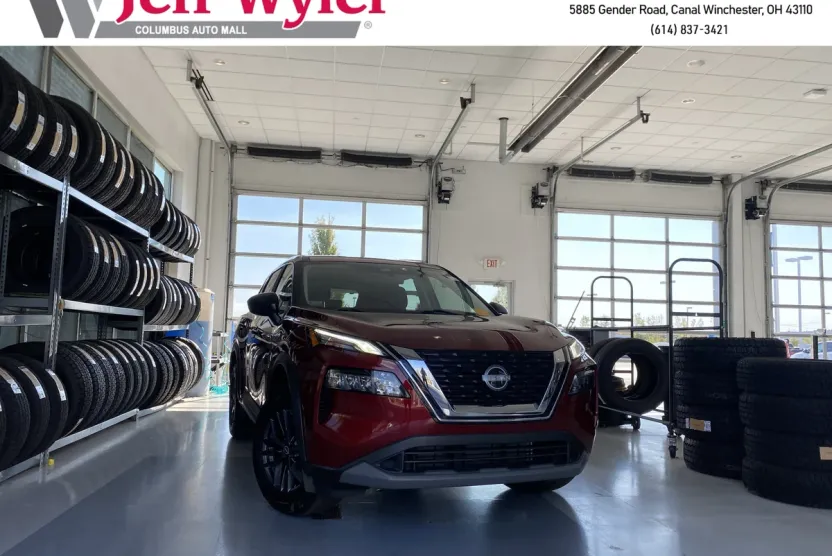 2023 Nissan Rogue AWD S photo 1