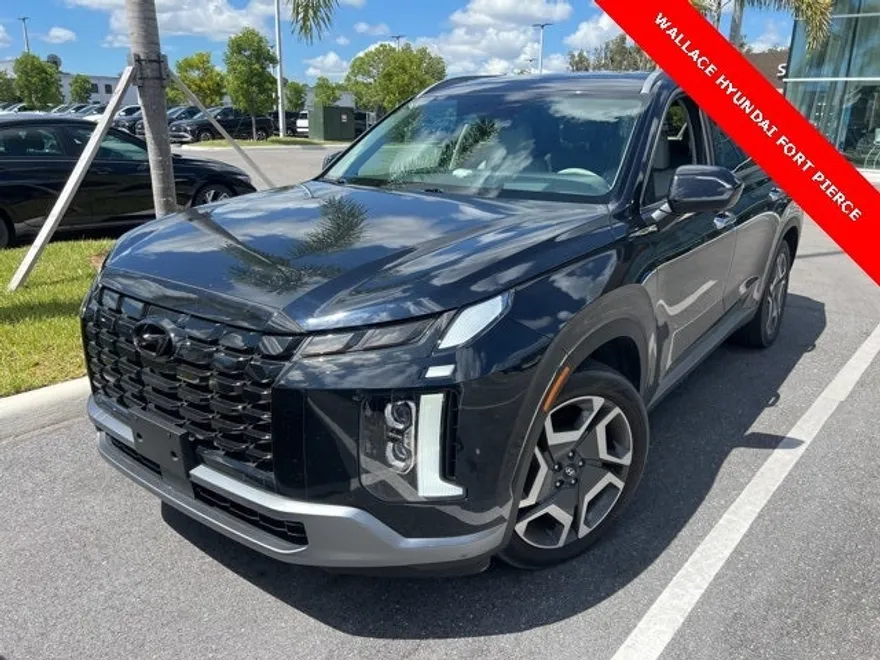 2024 Hyundai Palisade Limited photo 1