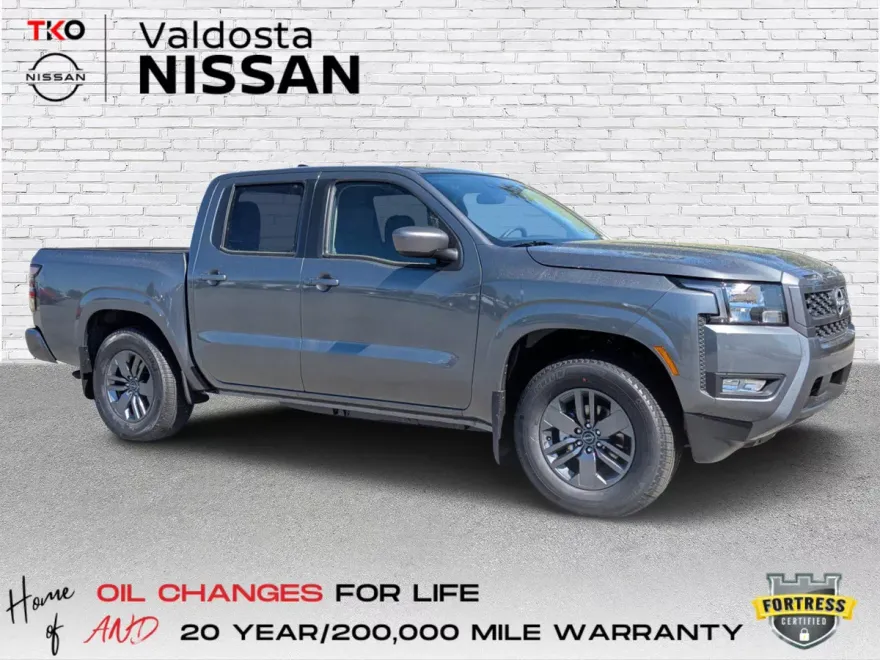 2025 Nissan Frontier Crew Cab SV photo 1