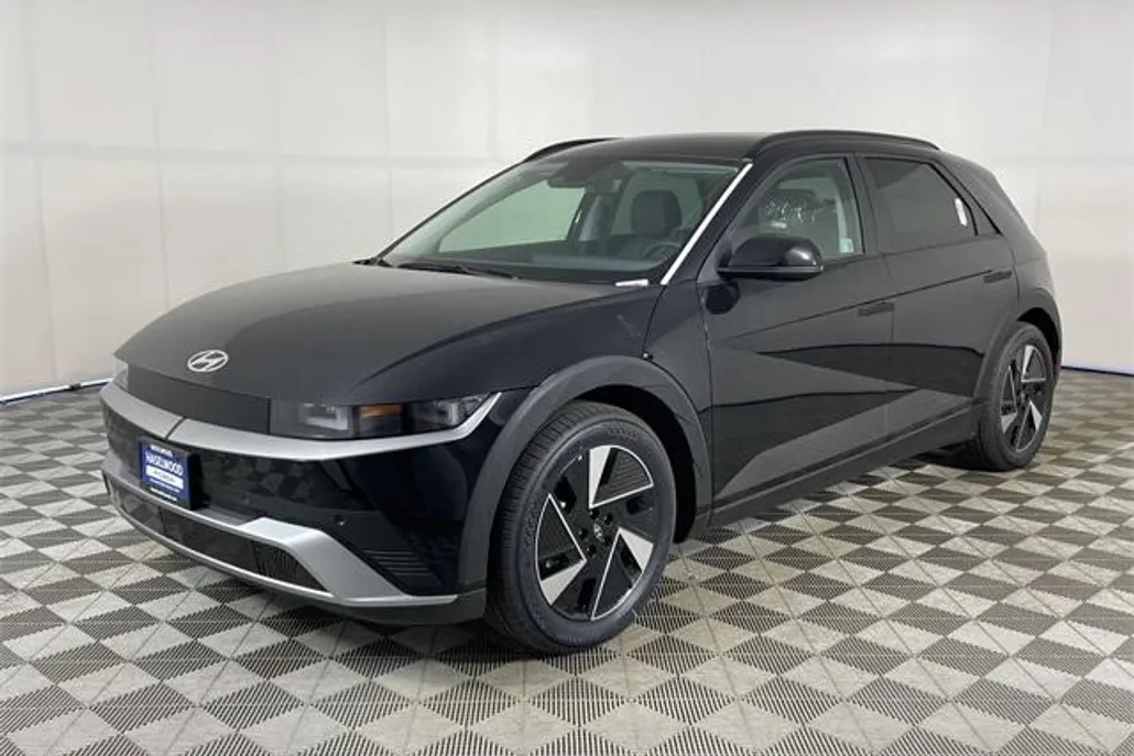 2025 Hyundai Ioniq 5 SEL photo 1